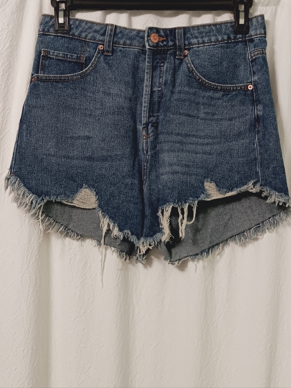 Wild Fable Classic High-Rise Distressed Denim Shorts - Blue Size 8